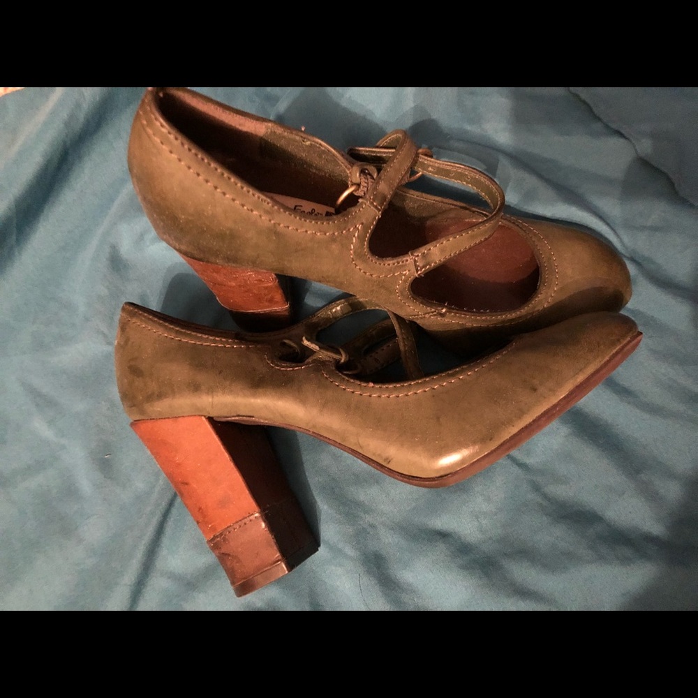 Shoes
